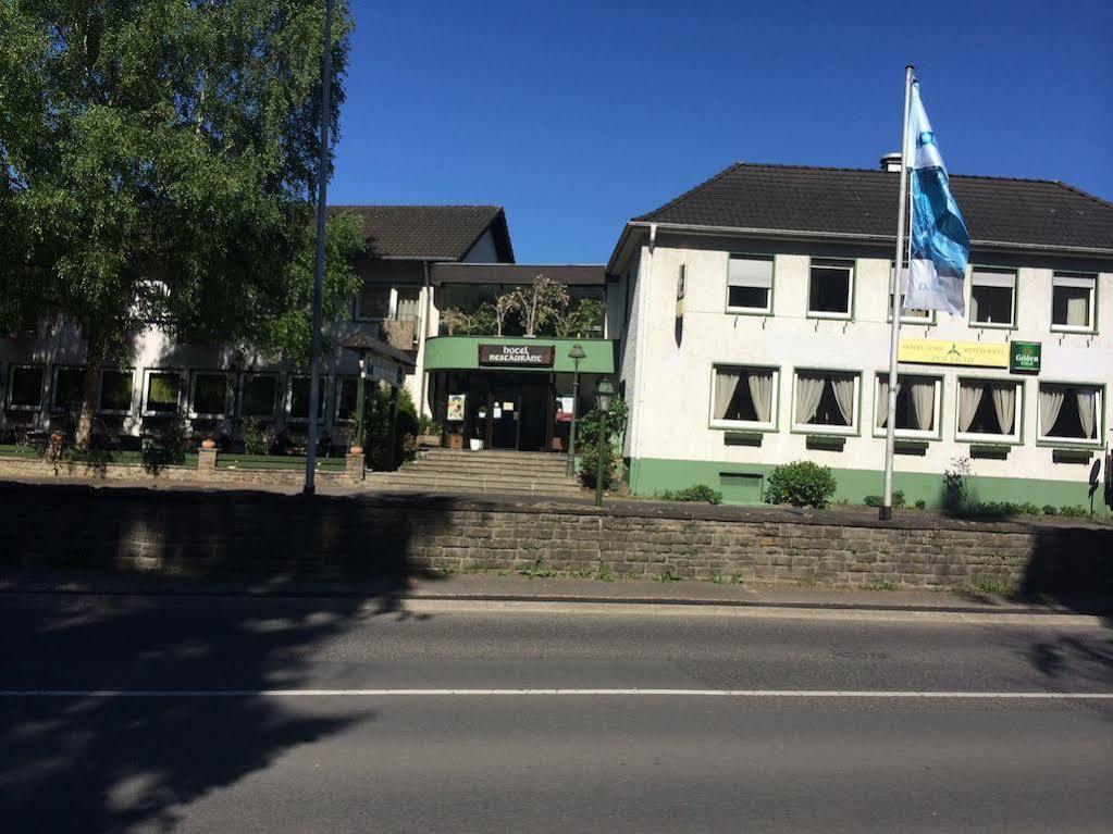 Zur Eiche Hotel Overath Exterior photo